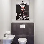 بيت شباب Opera