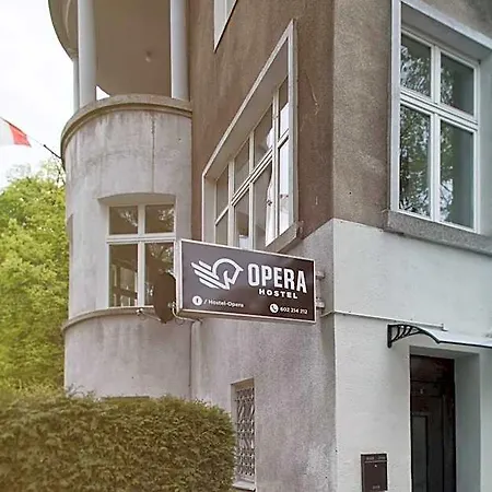 Hostel Opera *