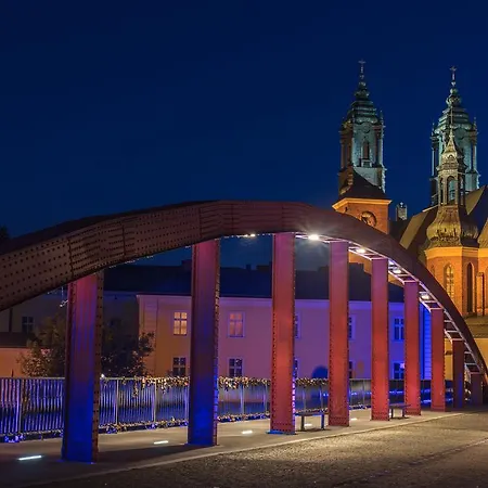 Opera Hostel